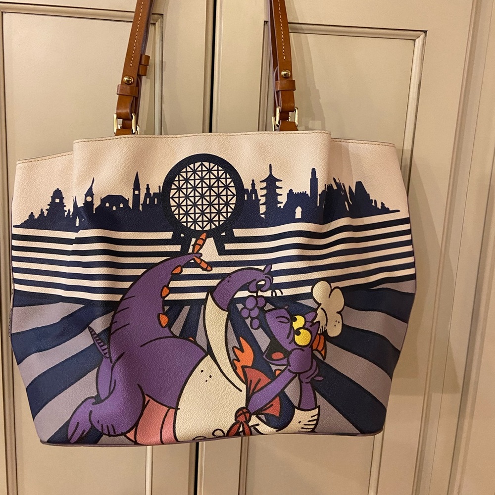 HTF Epcot Dooney and Bourke purse